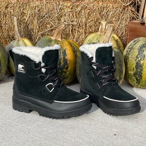 Sorel Black and White Fur-Lined Boots